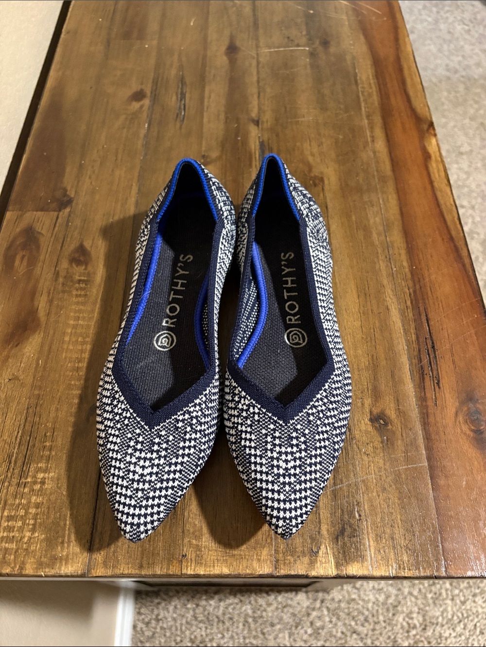 Rothy's Black & White Pointed Knit Flats with Blue Trim